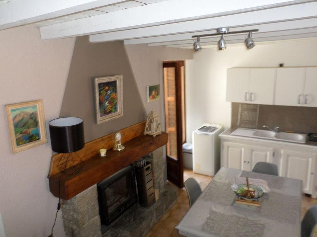 Appartement De Charme Entre Mer Et Montagne Sollacaro Ngoại thất bức ảnh